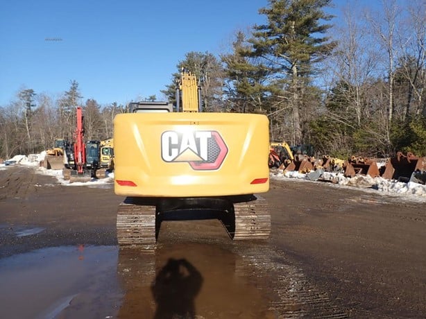 2022_caterpillar_320