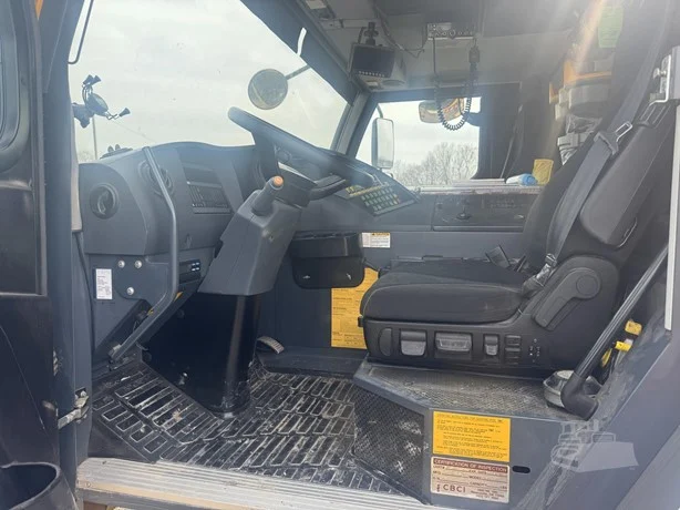 2019 LIEBHERR LTM1230-5.1